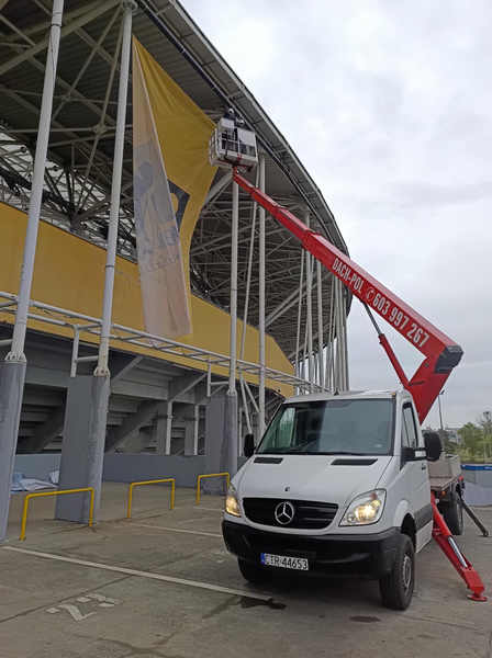Zdjęcie na okładce dla Dach-Pol- podnośnik koszowy do 22m, zwyżka -wynajem, Toruń